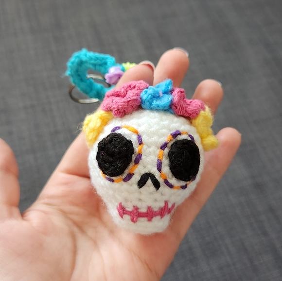 Dia de los Muertos - Keychain‼️ (3/$25) - Picture 4 of 5